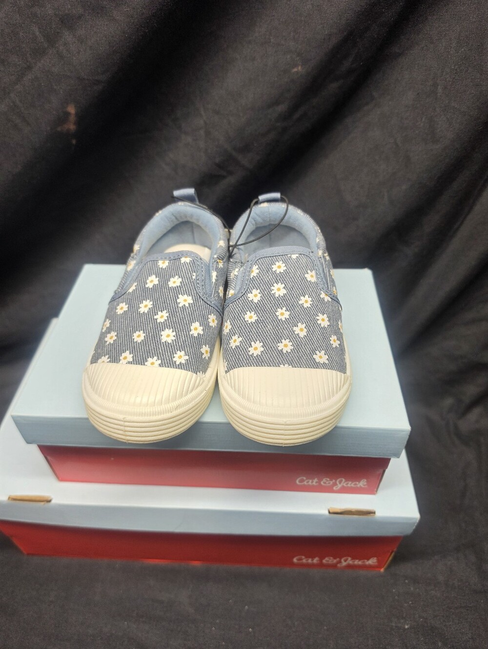 Cat & Jack Morgan Daisy Sneakers Girls Toddler 7 Blue Floral Slip-On NWT